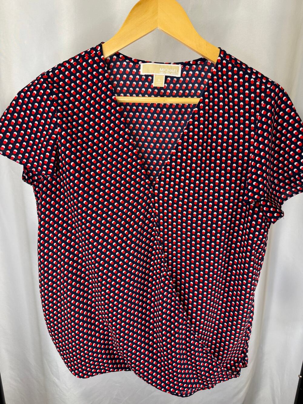 MICHAEL Michael Kors Women’s Small Navy Red Dot Faux Wrap Short Sleeve Blouse